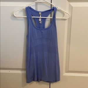Lululemon tank